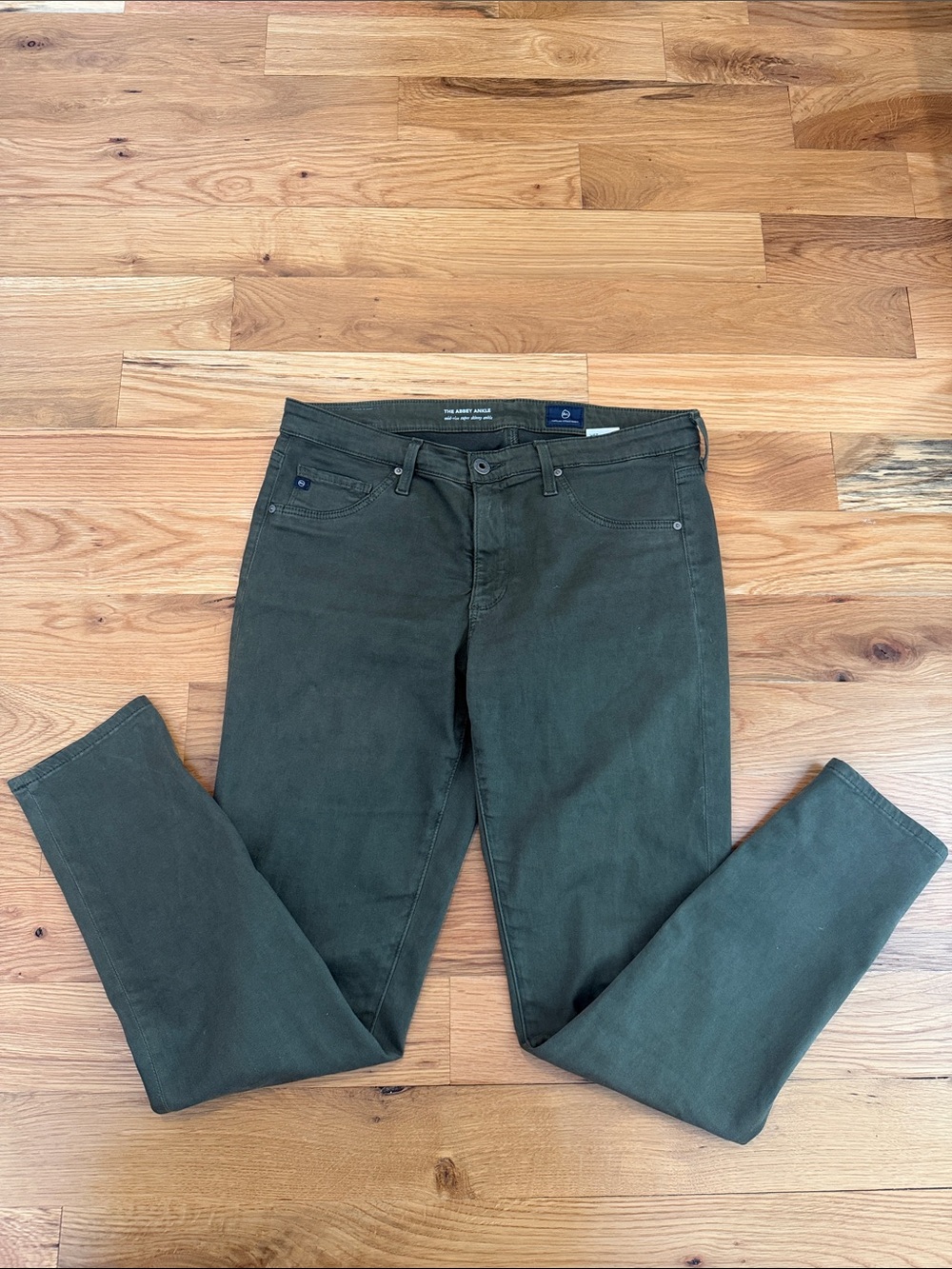 AG The Abbey Slim Jean 29R | 27” inseam Dark Olive